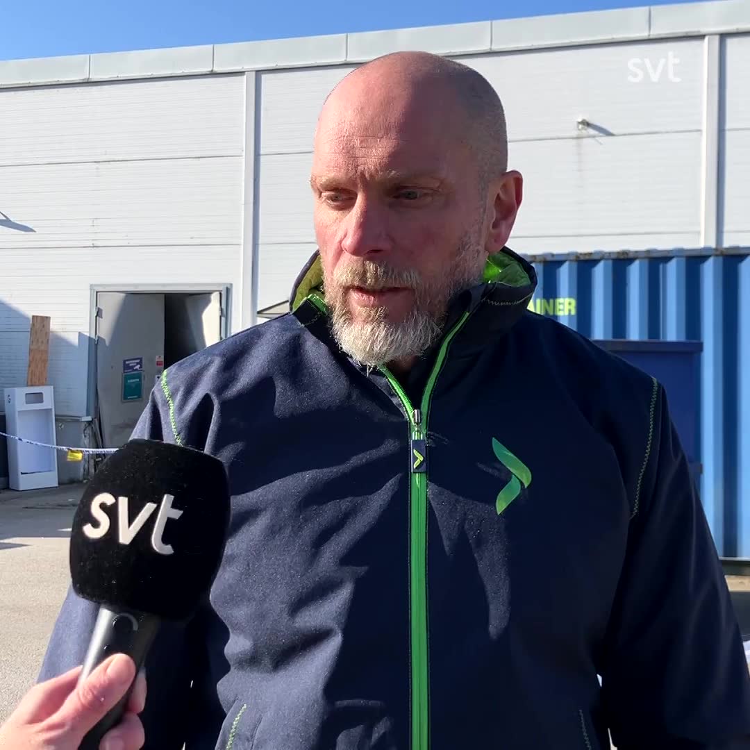 Butik utsatt för smash and grab-kupp
